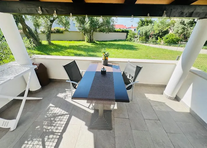 Apartments Ivanisevic