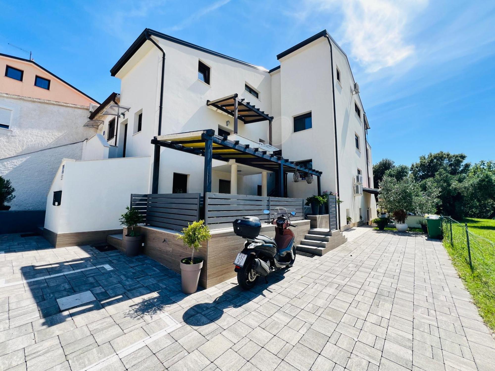 Ivanisevic Apartman